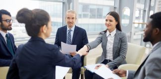 Advantages of Becoming a Paralegal in Toronto